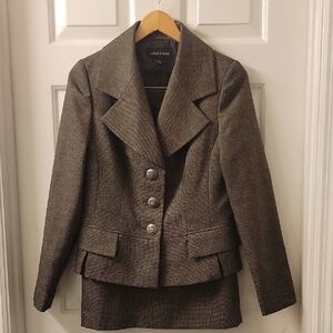 Isabel & Nina Women's Dark Brown Blazer & Skirt Suit